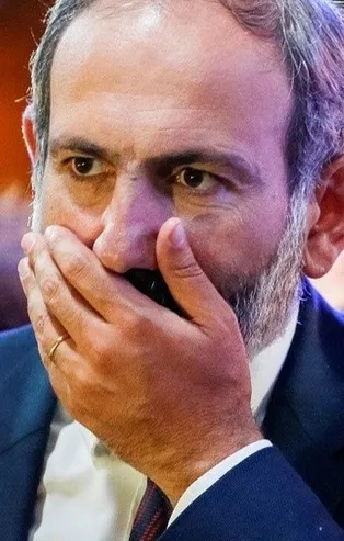 SON DAKİKA: Ermenistan yenilgiyi kabul etti!