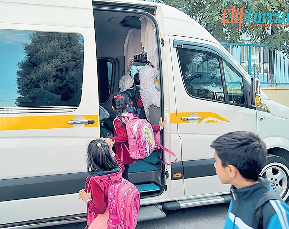 servis-zamani-1788990718190.jpeg İstanbul, Ankara ve İzmir'de okul servis ücretleri ne kadar oldu? İşte mesafeye göre yeni fiyat tarifesi-4