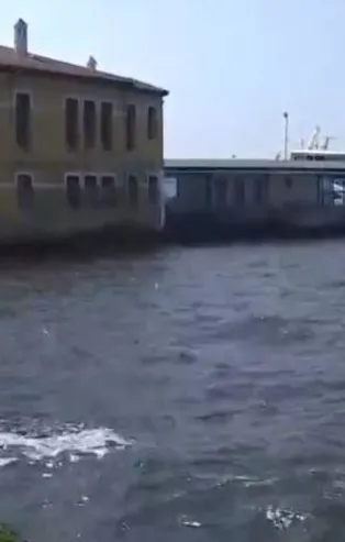 CHP'li İzmir Büyükşehir Belediye Başkanı Tunç Soyer kendi kendini temizleyecek dedi projeyi iptal etti