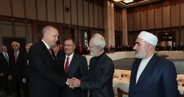 Başkan Erdoğan, Doğu ve Güneydoğu Anadolu bölgelerinden kanaat önderlerini kabul etti