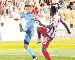 Gakkoş zirveye kondu