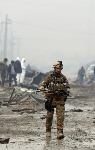 Son dakika: Afganistan'da Taliban askeri karakola saldırdı: Çok sayıda ölü var