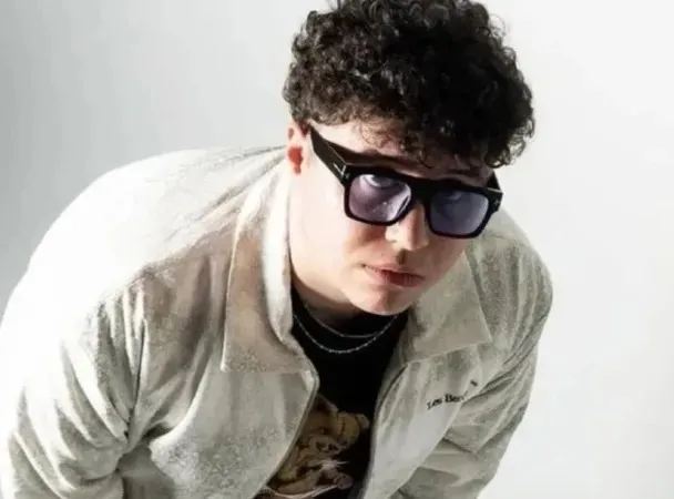 Ünlülere uyuşturucu operasyonunda yeni dalga! Buse İskenderoğlu, Şebnem İnan, "Ege!"... İsim isim tam liste | 34 gece kulübüne baskın-6