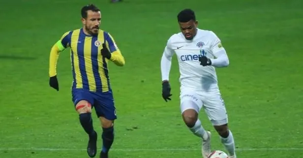 Kasımpaşa evinde farklı kazanıp turladı