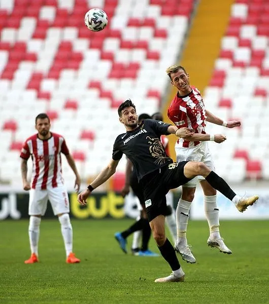 sivasspor-1-0-yeni-malatyaspor-mac-sonucu-1619714699871.jpeg Sivasspor 1-0 Yeni Malatyaspor | MAÇ SONUCU-2