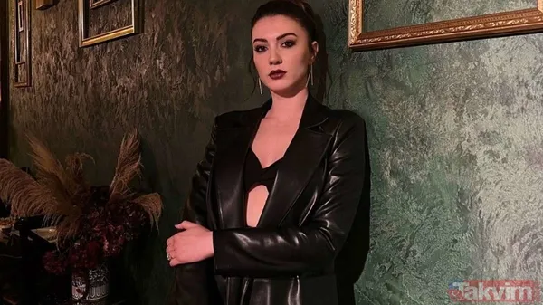 Burcu Özberk Bali'ye ışınlandı derin göğüs dekolteli minisiyle yaktı geçti! Dizisi apar topar final yapan Burcu Özberk... - 1