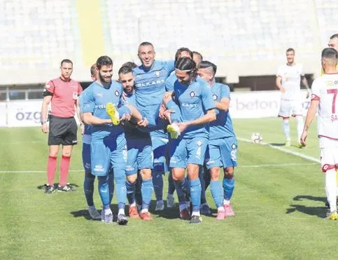 Altay Gakgoş’a acımadı