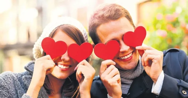 14 Şubat Sevgililer Günü piyasaları hareketlendirdi: Çiçek, takı, giyim, kozmetik ve teknoloji sektörlerine talep var