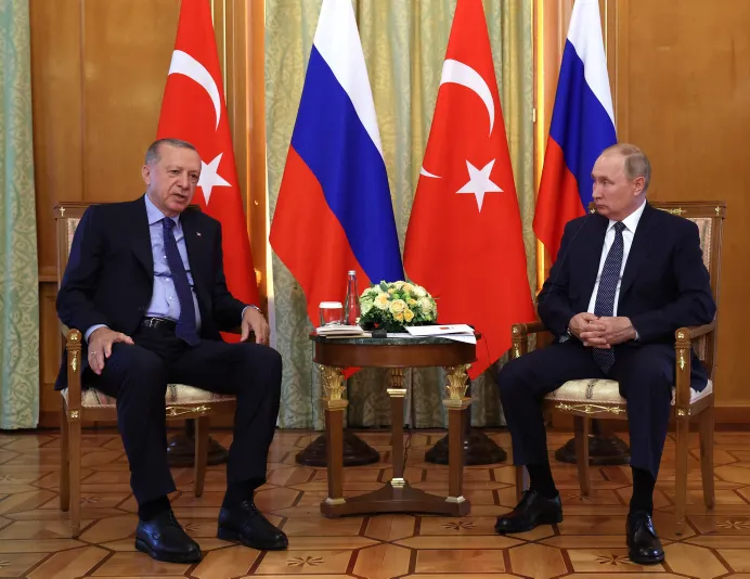 Erdoğan - Putin samimiyeti karelere yansıdı