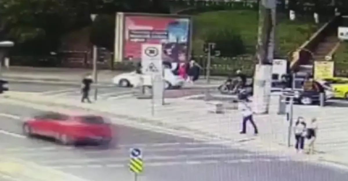 Dolmabahçe'de Rus asıllı Amerikalı aileye kabusu yaşayan gaspçılar kamerada! Kalemle plaka değiştirmişler