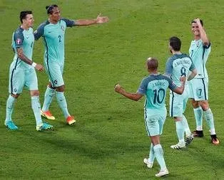 Euro 2016’da ilk finalist Portekiz!