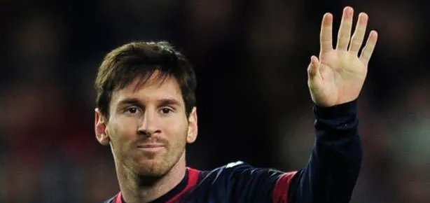 Barça, Messi’yle 2018’e kadar uzattı