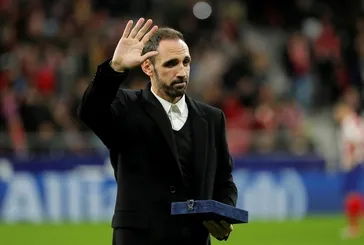 Juanfran'dan depremzedeler için yardım maçı!