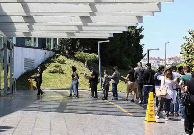 13-mart-2022-pazar-avm-calisma-saatleri-bugun-avmler-saat-kacta-kapanacak-istanbulda-alisveris-merkezleri-kaca-1647166264272.jpg 👜13 MART 2022 PAZAR AVM ÇALIŞMA SAATLERİ! Bugün AVM'ler saat kaçta kapanacak? İstanbul'da alışveriş merkezleri kaça kadar açık?-2