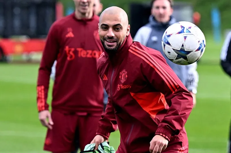 fenerbahce-bir-transfer-bombasi-daha-patlatti-istanbula-geliyor-1724966765490.jpg Sofyan Amrabat