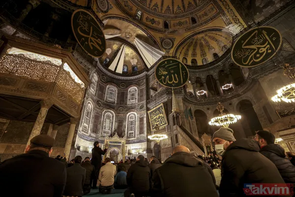 Regaip Kandili dualarla idrak edildi: Vatandaşlar camilere akın etti - 1