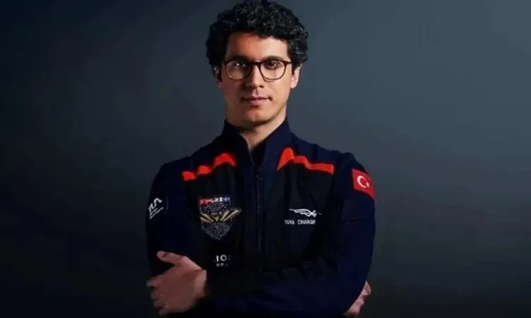 tuva-cihangir-atasever-uzay-yolculugu-canli-yayin-turkiyenin-ikinci-astronotu-cihangir-atasever-vss-unity-uzay-1717857999227.jpeg