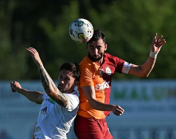 galatasaray-hazirlik-macinda-csakvariyi-4-2-maglup-etti-1689447491137.jpeg Galatasaray, hazırlık maçında Csakvari'yi 4-2 mağlup etti-2