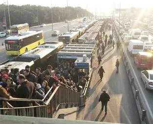Metrobüs seferleri normale döndü