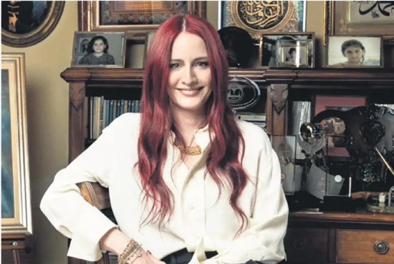 Avukatlara İpek darbesi