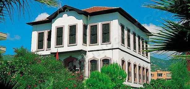 ATA’nın evine eşya taşınıyor