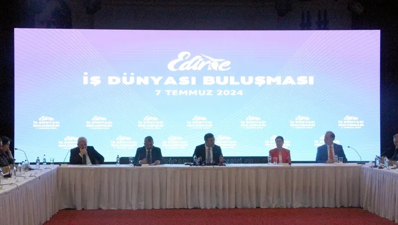 1720366316136.jpg Cumhurbaşkanı Yardımcısı Yılmaz: ''Enflasyon çok daha hızlı düşecek, göreceksiniz''-2