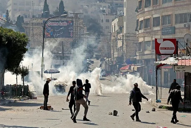 Türkiye'den İsrail'e kınama: "Lanetliyoruz" | İsrail işgal altındaki Nablus'ta 11 Filistinliyi öldürdü 102 kişiyi yaraladı!-9
