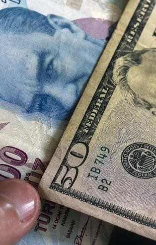 Deutsche Bank'tan TL uyarısı: Sakın satmayın