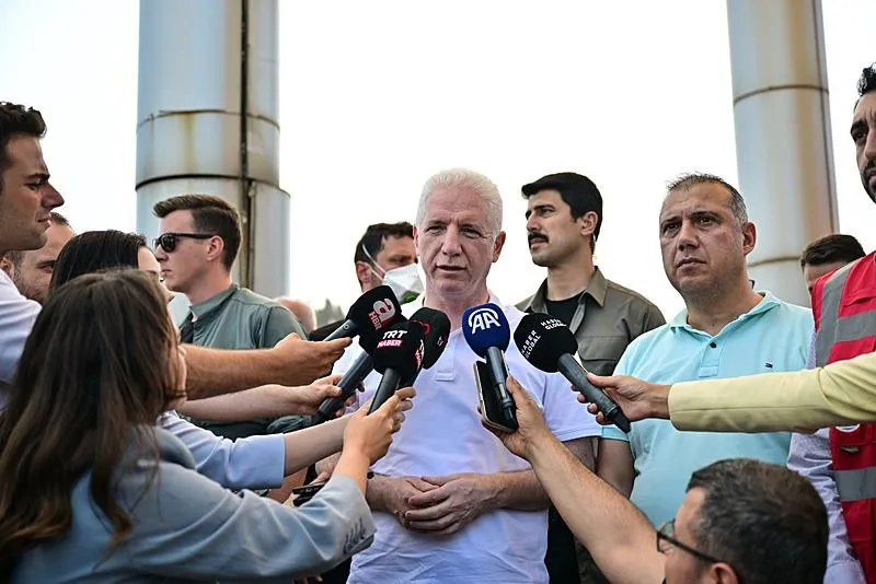 Tuzla'da fabrika yangını! Ormanlık alana sıçradı | Görgü tanığı anlattı: "10 dakikada fabrikayı sardı"-4