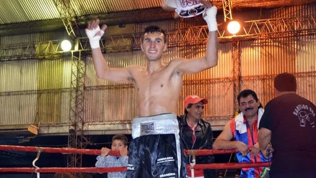Ringde 3 gün içinde ikinci ölüm! Arjantinli boksör Hugo Alfredo Santillan hayatını kaybetti-3