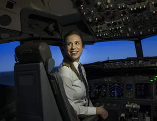 İşte THY’nin en genç kaptan pilotu! 7 yıldır gökyüzünde