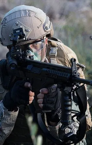 SON DAKİKA: PKK'ya bir darbe daha: 3'ü karadan 1'i havadan etkisiz hale getirildi!