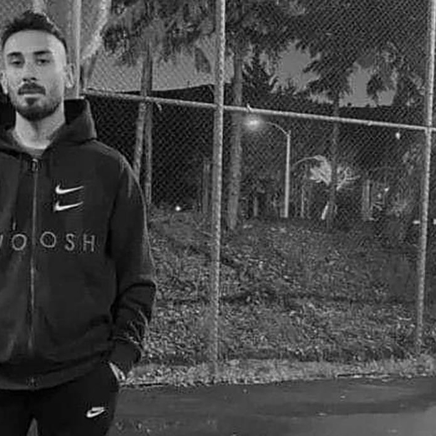 Genç futbolcu kalbine yenik düştü