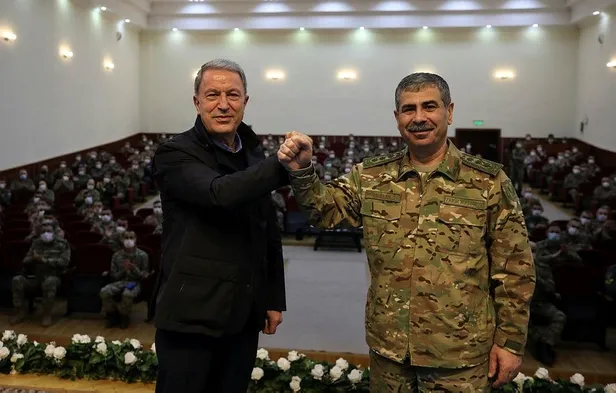 Milli Savunma Bakanı Hulusi Akar ve TSK komuta kademesi Bakü'de: Azerbaycan'ın haklı davasının yanındayız-5