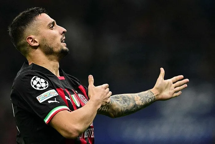 rade-krunic-istanbula-geliyor-fbahce-krunic-transferi-icin-el-sikisti-1705008239532.jpeg Rade Krunic İstanbul’a geliyor! F.Bahçe Krunic transferi için el sıkıştı-2