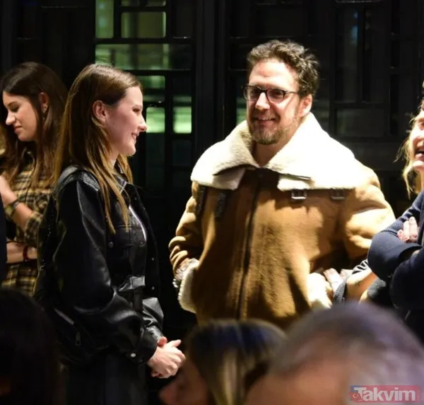 Arka Sokaklar'ın Zeliş'i Yüsra Geyik'in sevgilisi çıka çıka oyuncu Rıza Kocaoğlu çıktı! Aman Hüsnü Çoban duymasın - 28