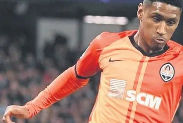 Tam imzalar atılacak derken Galatasaray'dan Tete'ye rest! Menajeri yüksek komisyon isteyince...