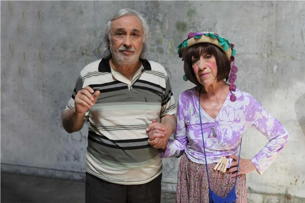 Boşansa da soyadını mezara kadar taşıdı! Ayşen Gruda’yı eski eşiyle aynı sahnede buluşturan 40 yıllık dilek... - 13