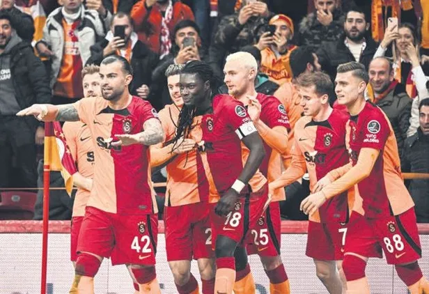 cimboma-viking-sol-bek-1672785865852.jpeg Galatasaray, Hacken’de oynayan Kristoffer Lund’un peşine düştü-2