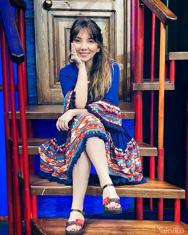 Güldür Güldür’ün Mehtap’ı körkütük aşık! Meltem Yılmazkaya’nın gözünden sakındığı sevgilisini paylaştı! Gören inanamadı! O da ünlü... - 2