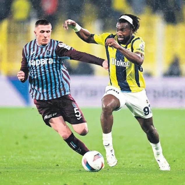 Küskünlerin gecesi