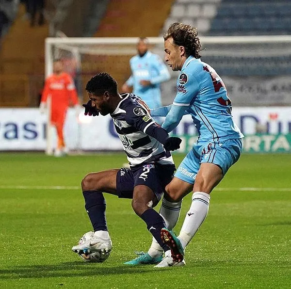 trabzonspor-deplasmanda-kasimpasaya-2-0-maglup-oldu-1680983559333.jpeg