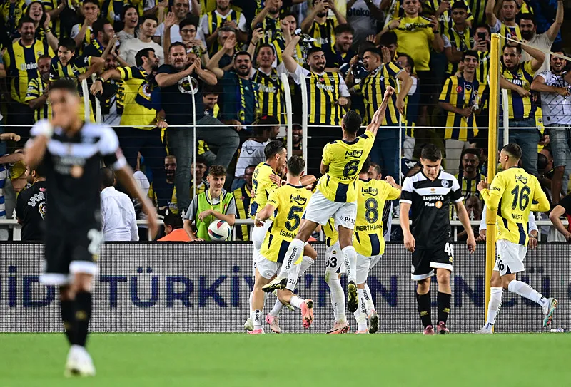 Spor yazarları Fenerbahçe - Lugano maçını değerlendirdi! 2 yıldıza büyük övgü - 1