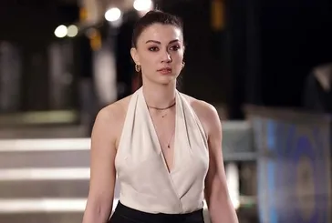 Ünlü oyuncu Burcu Özberk'e yağ yaktıran diyet listesi ortaya çıktı! Fit vücudunu meğer bu formülle korumuş...