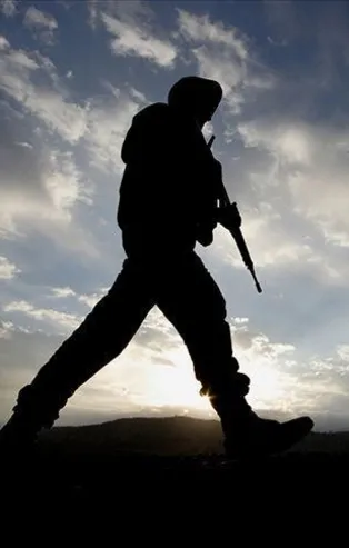 Son dakika: İdlib'de 2 asker şehit oldu