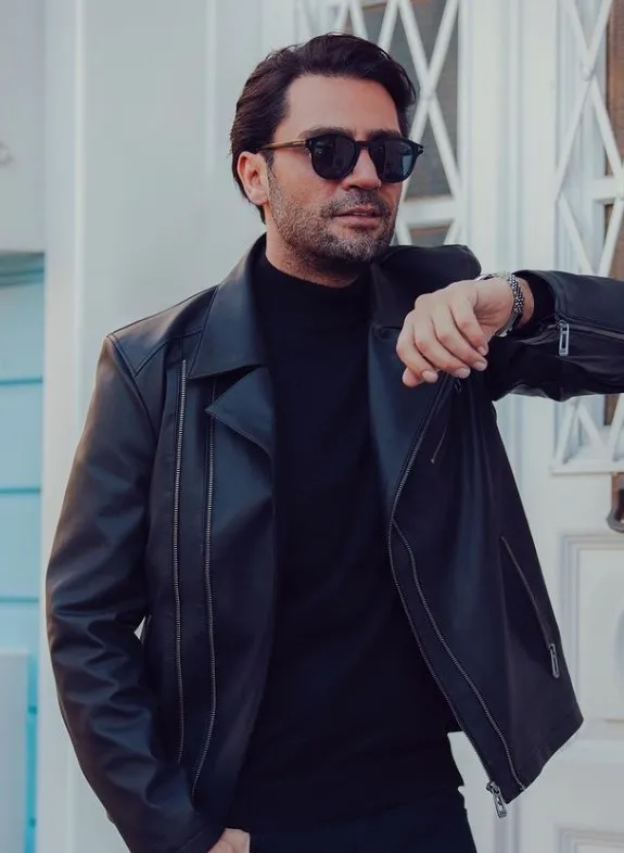 Yüksek sesle müzik dinleyen ve izmarit atan Yaşar İpek komşusuyla karakolluk oldu!-3