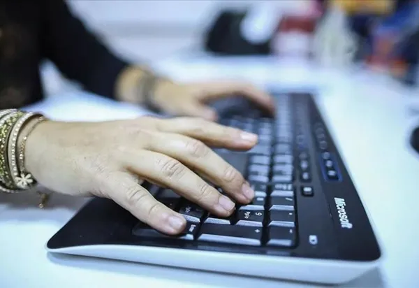 Devlet daireleri kaçta açılacak? Memurlar saat kaçta çalışacak? İşte Kamu çalışanlarının yeni mesai saatleri-6