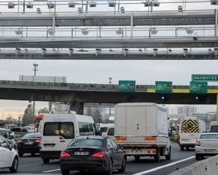 Köprüde serbest geçiş başladı