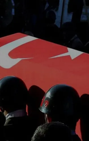 Ünlüler İdlib şehitlerini unutmadı!