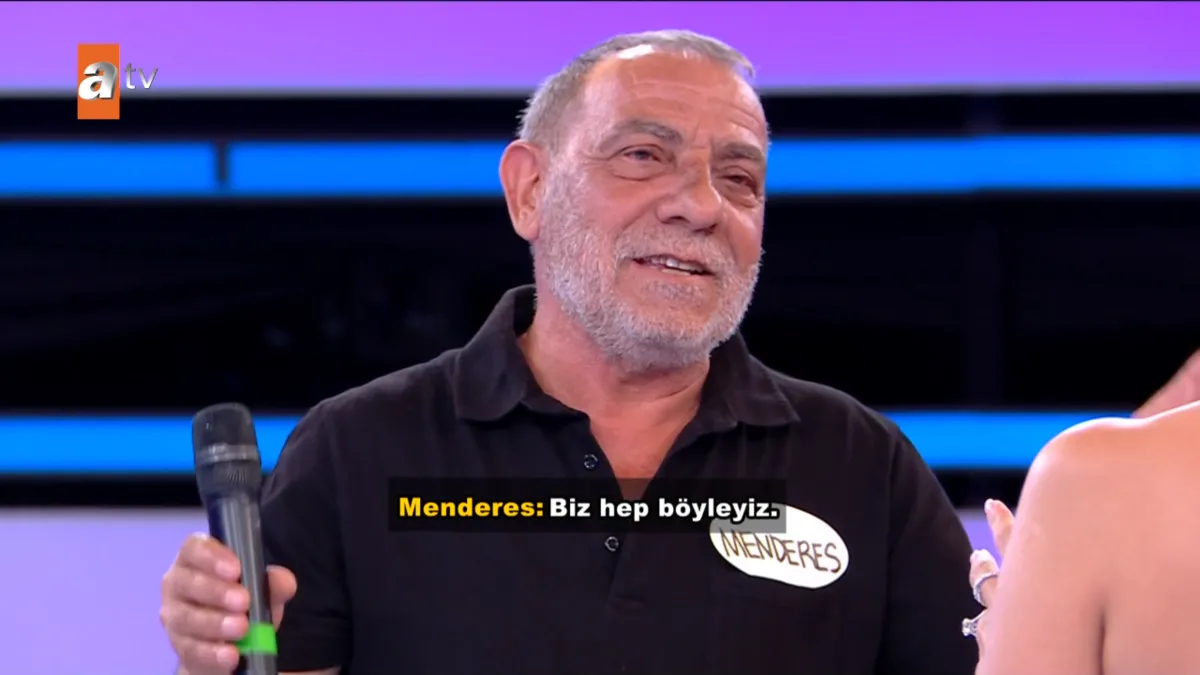 annesini-cekistirirken-sahnede-yakalandi-studyoda-buz-gibi-esen-dedikodu-ani-1787171520301.png Annesini çekiştirirken sahnede yakalandı! Stüdyoda buz gibi esen dedikodu anı-6